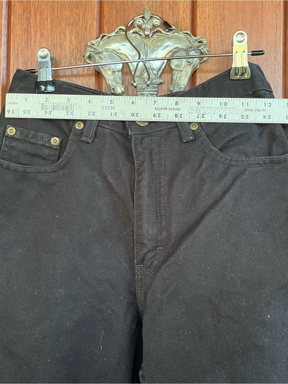 Women’s Eddie Bauer Jeans - Picture 6 of 9